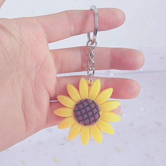 Accessories - NWOT Cute Happy Sunny Yellow Sunflower Keychain / Key Ring / bag charm
